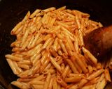 Foto del paso 4 de la receta: Macarrones en salsa con atún al natural y cuatro quesos