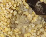 Foto del paso 2 de la receta: Tarta salada de Cebolla y Choclo