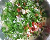 A picture of step 4 of Moong dal cabbege uttapa.