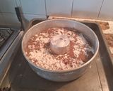 Foto del paso 6 de la receta: Budín de chocolate con cerezas 🍒🍫
