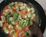 Foto langkah ke 8 dari resep Tumis Terong Bulat Teri Pedas.