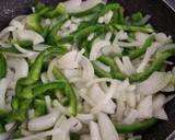 Foto del paso 1 de la receta: Dorada a la "Colorada"