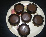 A picture of step 4 of Chocolate biscuit tart.