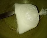 A picture of step 1 of Masala fried chicken fillet stuffed bun in pateela.