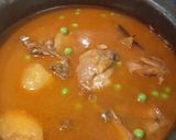 A picture of step 5 of Matar Murg Tahiri.