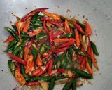 Foto langkah ke 3 dari resep Oseng Kikil Pedas Manis.