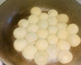 A picture of step 3 of Pan-Fried Soup Dumplings.