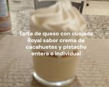 Foto del paso 11 de la receta: Tarta de queso con cuajada Royal sabor crema de cacahuetes y pistacho entera o individual