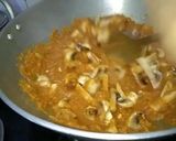 A picture of step 2 of Coriander Mushroom Curry.