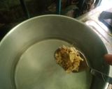 A picture of step 1 of HERBAL TEA DETOX (it's good for health and weight loss).