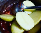 A picture of step 3 of Aloo Ghosht.