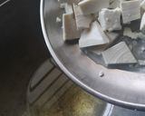 A picture of step 6 of Palak Paneer restaurant style.