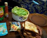 Foto langkah ke 2 dari resep Sandwich Super Simple.