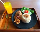 Foto langkah ke 4 dari resep Nasi Daun Jeruk dengan Ikan Dori Crispy Sambal Matah.