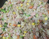 Foto del paso 3 de la receta: Yakimeshi (arroz frito)