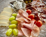 Foto del paso 1 de la receta: Cena italiana: Focaccia y tabla antipasti con Aperol