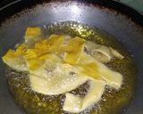 પાપડી ગાંઠિયા (Papdi Gathiya Recipe In Gujarati) રેસીપી સ્ટેપ2ફોટો