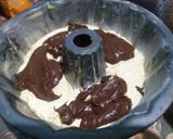 Foto langkah ke 3 dari resep Marmer Cake.