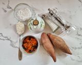 Foto del passaggio 1 della ricetta Frittelle croccanti di patate dolci e kimchi