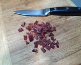 Foto del paso 2 de la receta: Sartén de guisantes, shitake, huevo y jamón