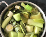 Foto del paso 2 de la receta: Arroz de Alcachofa y Bacalao