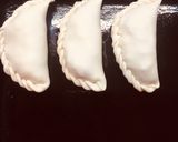 Foto del paso 5 de la receta: Empanadas de carne (cortadas a cuchillo) 🥟🔪