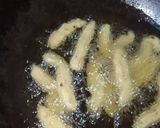 A picture of step 9 of Savory crispy potato churros.