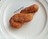 A picture of step 10 of Kkwabaegi(twisted korean doughnut).