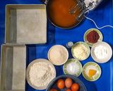 Foto langkah ke 1 dari resep Marmer cake lembut, moist, anti gagal (All In One Method).