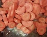 Foto langkah ke 3 dari resep Tumis sayur kuah merah putih.
