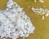 Foto del paso 2 de la receta: Pollo cremoso en miel mostaza