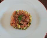 Foto del paso 5 de la receta: Tartar de salmón con vinagreta de soja