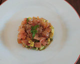 Foto del paso 5 de la receta: Tartar de salmón con vinagreta de soja