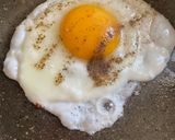 عکس مرحله 2 از دستور اسنک سوسیس تخممرغ
