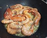 A picture of step 2 of Shrimp with Garlic Butter Sauce.