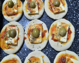 Foto del paso 10 de la receta: Pizzetas caseras (no fallan en un picnic)