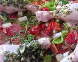 Foto del paso 7 de la receta: Muslitos de pollastre, especias y prebes vermells - Pollo con especias y pimientos rojos en su salsa