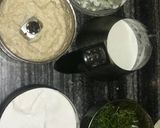 A picture of step 1 of Methi malai matar.