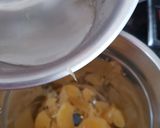 A picture of step 2 of Sweetlime/ Sathukudi/Mosambi Juice.