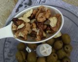 عکس مرحله 3 از دستور دیپ زیتون و پنیر solmaz