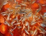 Hình bước làm 4 của món Canh cá bống mũn nấu su hào, củ dền
