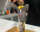 Foto del paso 2 de la receta: Michelada con caldo de res
