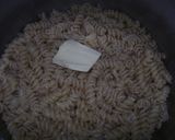 Foto del paso 4 de la receta: Fideos tirabuzones a la caprese