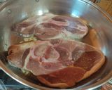Foto del paso 1 de la receta: Chuleta a la olla