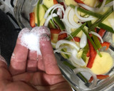 Foto del paso 3 de la receta: Paletilla de cabrito al horno al vino blanco verduras y patata