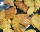 वेजी मेयो पैटीज सैंडविच (veggie mayo pattice sandwich recipe in Hindi) रेसिपी चरण 2 फोटो