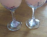 A picture of step 4 of Flavoured Fruits Milk Shake.