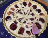 Une image de l'étape 13 de Tarte « toile d'araignée » aux pêches de vigne et crème d'amandes.
