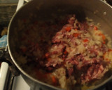 Foto del paso 2 de la receta: Empanadas de carne fritas en grasa... 😋