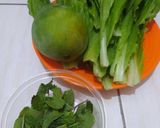 Foto langkah ke 1 dari resep Healthy Green Smoothies.